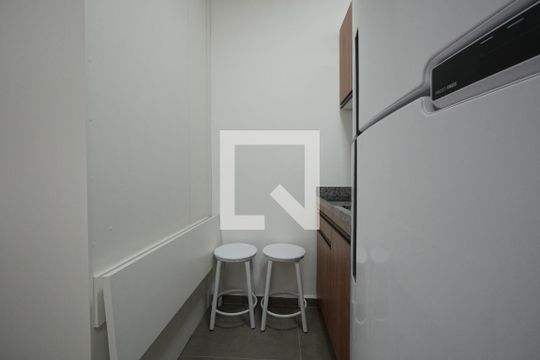 Cozinha de kitnet/studio para alugar com 1 quarto, 18m² em Vila Mariana, São Paulo