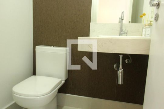 Lavabo de apartamento para alugar com 1 quarto, 106m² em Aparecida, Santos