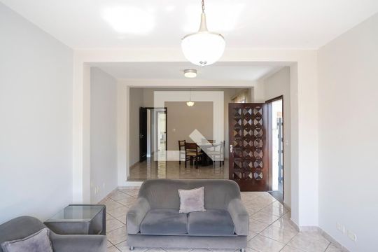 Sala de casa para alugar com 3 quartos, 236m² em Barcelona, São Caetano do Sul
