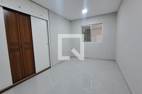 Quarto de casa à venda com 4 quartos, 197m² em Santa Amelia, Belo Horizonte