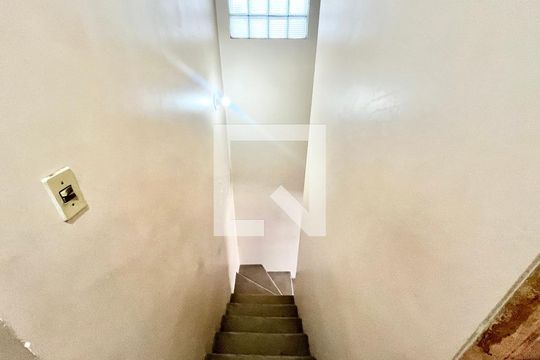 Escada de casa à venda com 3 quartos, 105m² em Parque Mandaqui, São Paulo