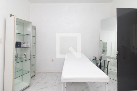 Quarto 1 de casa para alugar com 4 quartos, 366m² em Teresópolis, Porto Alegre