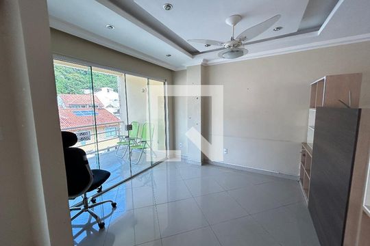 Sala 2 de casa à venda com 4 quartos, 390m² em Vila Valqueire, Rio de Janeiro