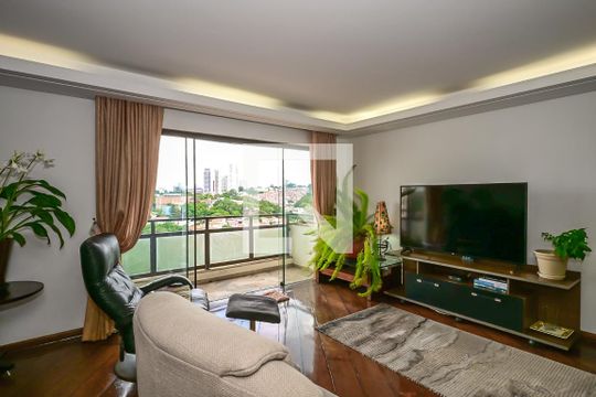 Sala de Tv de apartamento à venda com 4 quartos, 170m² em Vila Morse, São Paulo