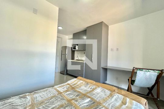Sala/Quarto de kitnet/studio à venda com 1 quarto, 25m² em Vila Mascote, São Paulo