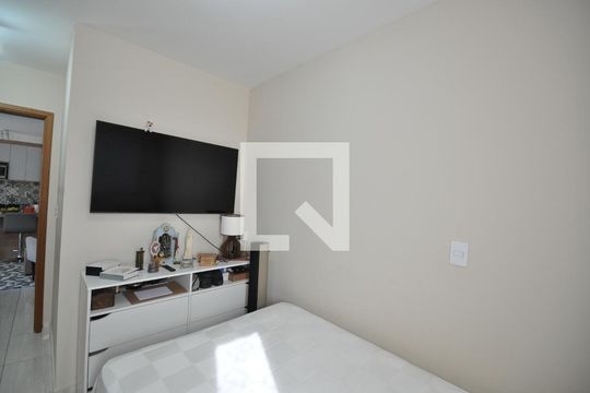 Quarto 1 de apartamento à venda com 2 quartos, 51m² em Vila Irmaos Arnoni, São Paulo