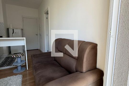 Sala de kitnet/studio para alugar com 1 quarto, 30m² em República, São Paulo