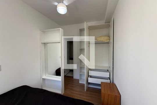 quarto de kitnet/studio para alugar com 1 quarto, 30m² em República, São Paulo