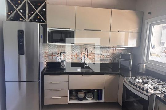 Cozinha de casa à venda com 3 quartos, 155m² em Chapéu Do Sol, Porto Alegre