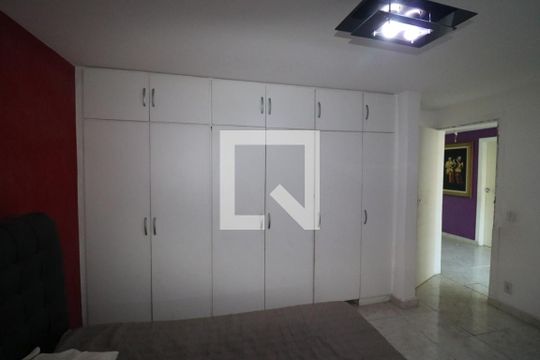 Suite de casa de condomínio à venda com 3 quartos, 90m² em Tauá, Rio de Janeiro