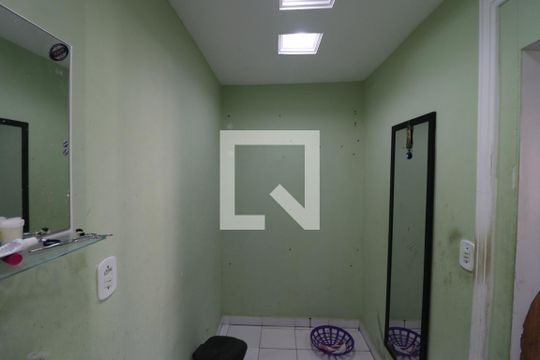 Banheiro da Suíte de casa de condomínio à venda com 3 quartos, 90m² em Tauá, Rio de Janeiro