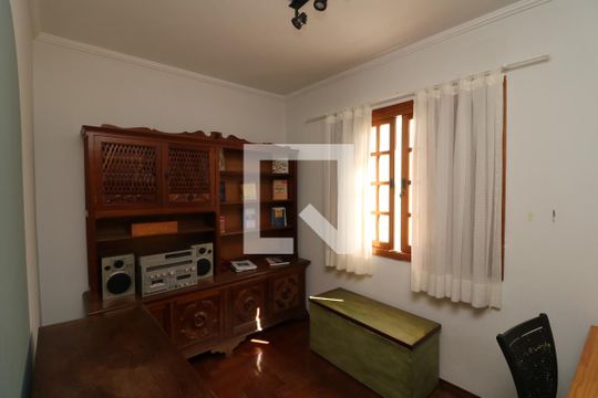 Quarto de casa à venda com 3 quartos, 158m² em Jardim Vila Formosa, São Paulo