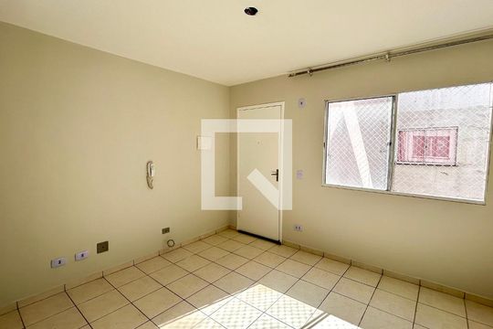 Sala de apartamento para alugar com 2 quartos, 53m² em Vila Sadokim, Guarulhos