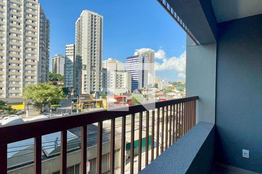 Varanda de kitnet/studio à venda com 1 quarto, 22m² em Sumarezinho, São Paulo