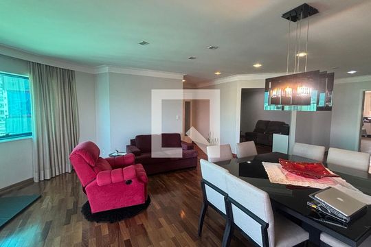 Sala - Sala de Jantar de apartamento para alugar com 4 quartos, 216m² em Vila Bastos, Santo André