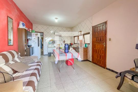 Casa à venda com 2 quartos, 80m² em Conceicao, Osasco