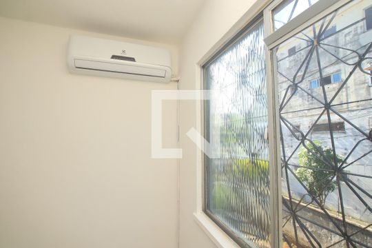 Quarto 1 de apartamento para alugar com 2 quartos, 58m² em São Rafael, Salvador