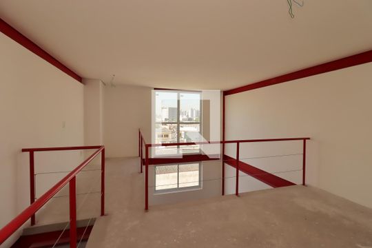 Quarto de apartamento à venda com 1 quarto, 51m² em Santa Terezinha, Santo André