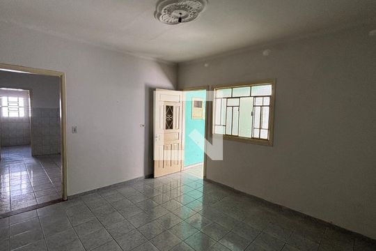 Casa 1 Sala de casa à venda com 4 quartos, 208m² em Parque Erasmo Assunção, Santo André