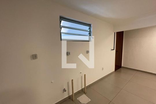 Kitnet/Studio para alugar com 1 quarto, 26m² em Centro, São Leopoldo