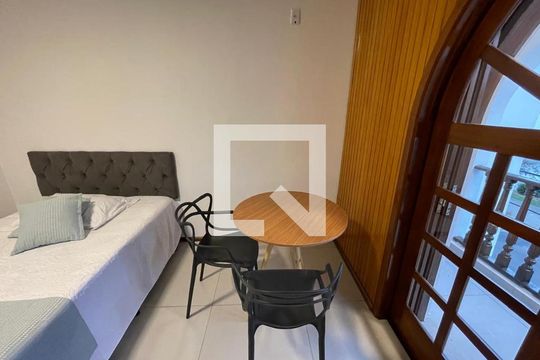 Studio de kitnet/studio para alugar com 1 quarto, 23m² em Centro, São Leopoldo