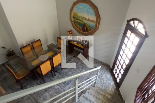 Kitnet/Studio para alugar com 4 quartos, 360m² em Fonte Grande, Contagem