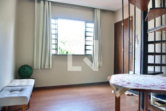 Apartamento à venda com 2 quartos, 125m² em Eymard, Belo Horizonte