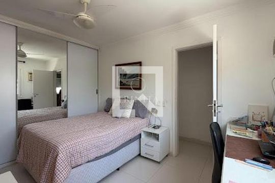 Casa à venda com 4 quartos, 429m² em Barra da Tijuca, Rio de Janeiro