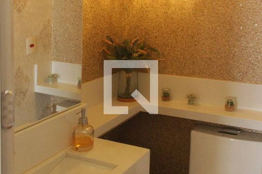 Lavabo de apartamento para alugar com 2 quartos, 98m² em Aparecida, Santos