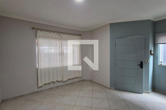 Casa à venda com 3 quartos, 176m² em Vila Alpina, Santo André