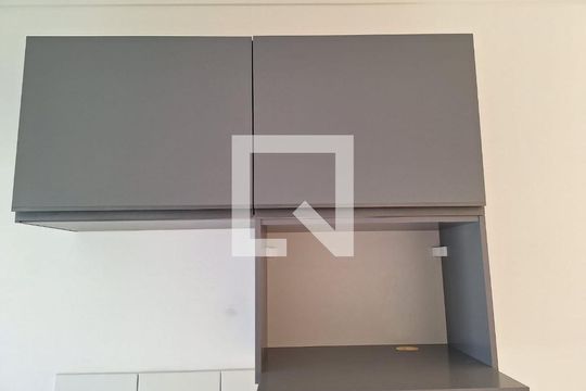 Cozinha de apartamento para alugar com 1 quarto, 49m² em Jardim da Laranjeira (Zona Leste), São Paulo