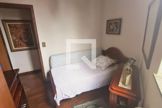 Quarto de apartamento à venda com 3 quartos, 136m² em Palmares, Belo Horizonte