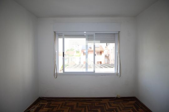 Quarto 1 de apartamento à venda com 2 quartos, 70m² em Floresta, Porto Alegre