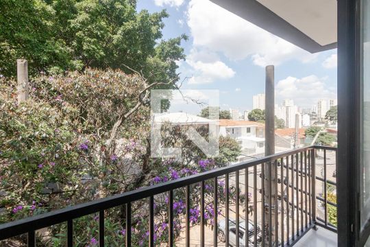 Varanda de kitnet/studio para alugar com 1 quarto, 37m² em Jardim Aeroporto, São Paulo