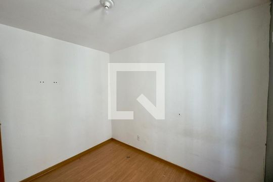 Quarto 1 de apartamento para alugar com 2 quartos, 47m² em Jardim Hanna, Guarulhos