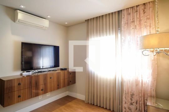 Suíte 1 de apartamento para alugar com 3 quartos, 135m² em Cerâmica, São Caetano do Sul
