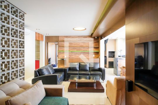 Sala de apartamento para alugar com 3 quartos, 135m² em Cerâmica, São Caetano do Sul