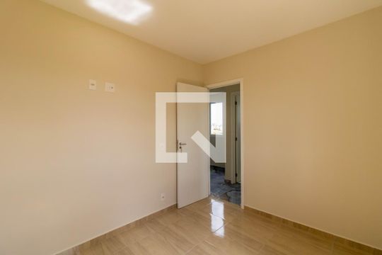 Quarto 2 de apartamento para alugar com 2 quartos, 44m² em Vila Bremen, Guarulhos