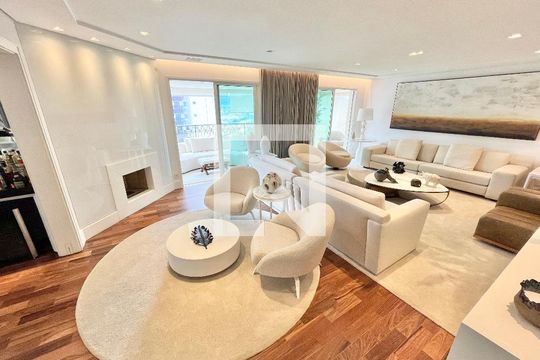 Sala de apartamento para alugar com 3 quartos, 320m² em Água Fria, São Paulo