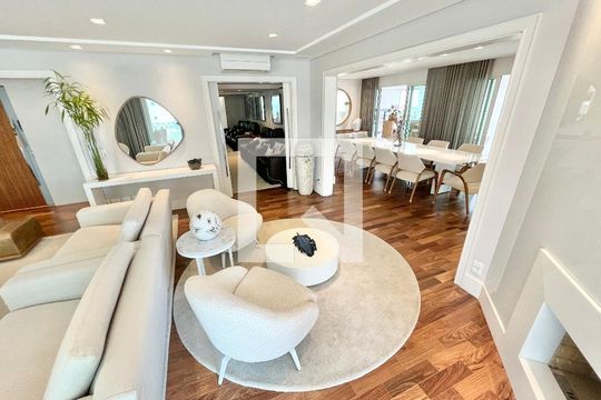 Sala de apartamento para alugar com 3 quartos, 320m² em Água Fria, São Paulo