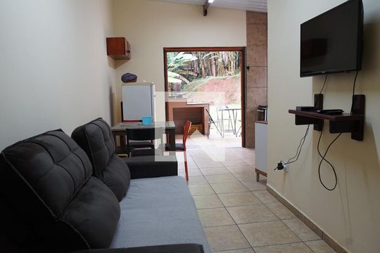 Casa 1 sala  de casa para alugar com 2 quartos, 100m² em Chácara das Lavras, Guarulhos