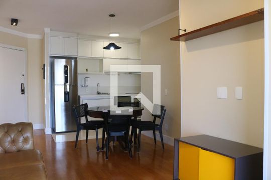 Sala de apartamento à venda com 2 quartos, 60m² em Barra Funda, São Paulo