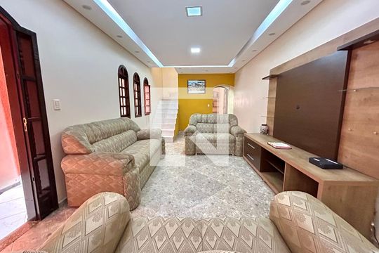 Sala de casa à venda com 3 quartos, 299m² em Jardim Rosa de Franca, Guarulhos