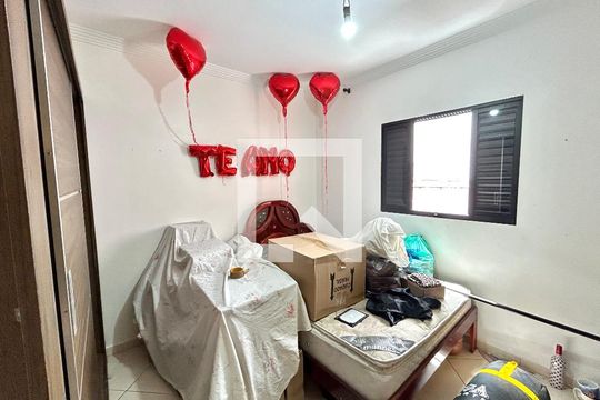 Quarto 2 de casa à venda com 3 quartos, 299m² em Jardim Rosa de Franca, Guarulhos