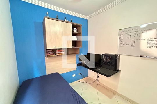 Quarto 1 de casa à venda com 3 quartos, 299m² em Jardim Rosa de Franca, Guarulhos