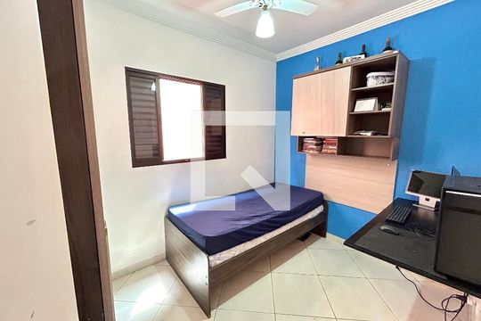 Quarto 1 de casa à venda com 3 quartos, 299m² em Jardim Rosa de Franca, Guarulhos