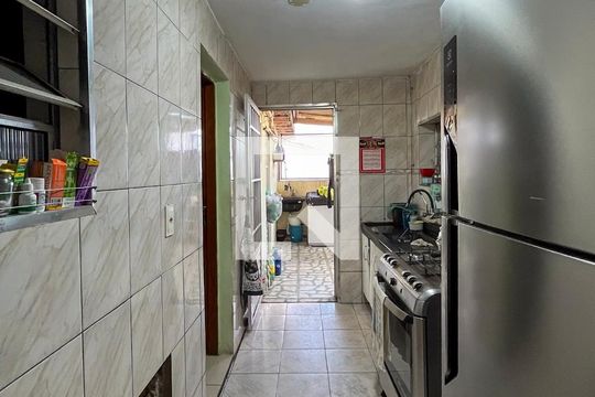 Cozinha de casa à venda com 1 quarto, 300m² em Jardim Vergueiro, São Paulo
