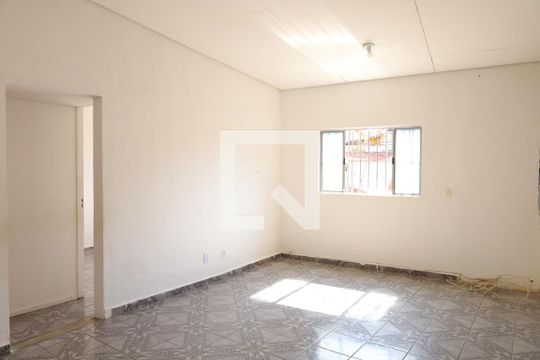 Sala de casa para alugar com 2 quartos, 80m² em Parque Cruzeiro do Sul, São Paulo