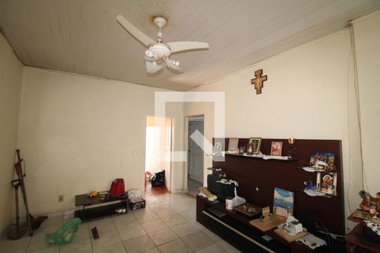 Sala de casa para alugar com 2 quartos, 250m² em Jardim Primavera, São Paulo