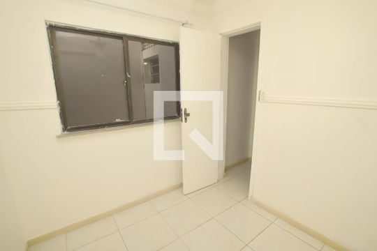 Quarto 1 de casa de condomínio para alugar com 3 quartos, 135m² em Stella Maris, Salvador